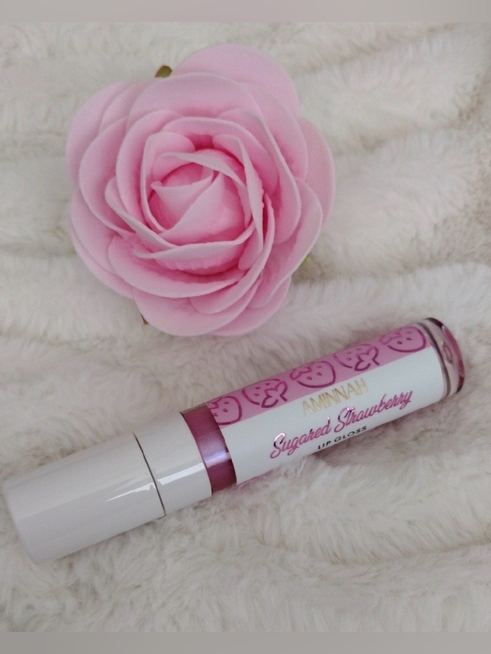 Aminnah Sugared Strawberry 🍓 Lip Gloss NWOB